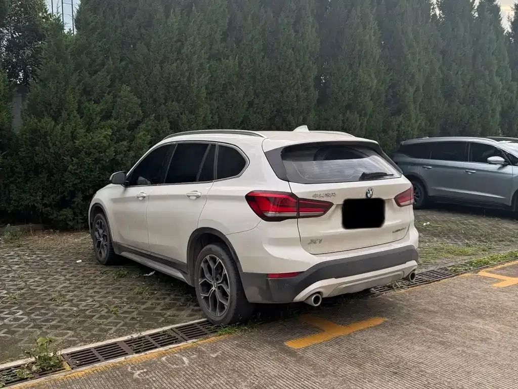 BMW X1 2022 из CN, фото 3