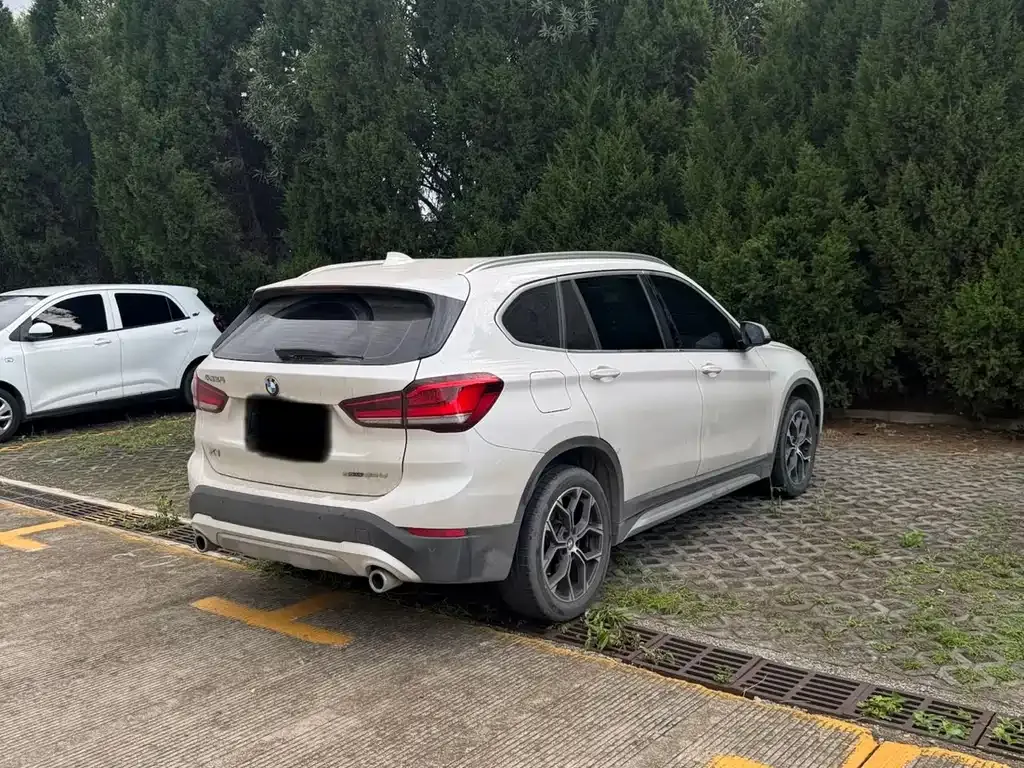 BMW X1 2022 из CN, фото 8