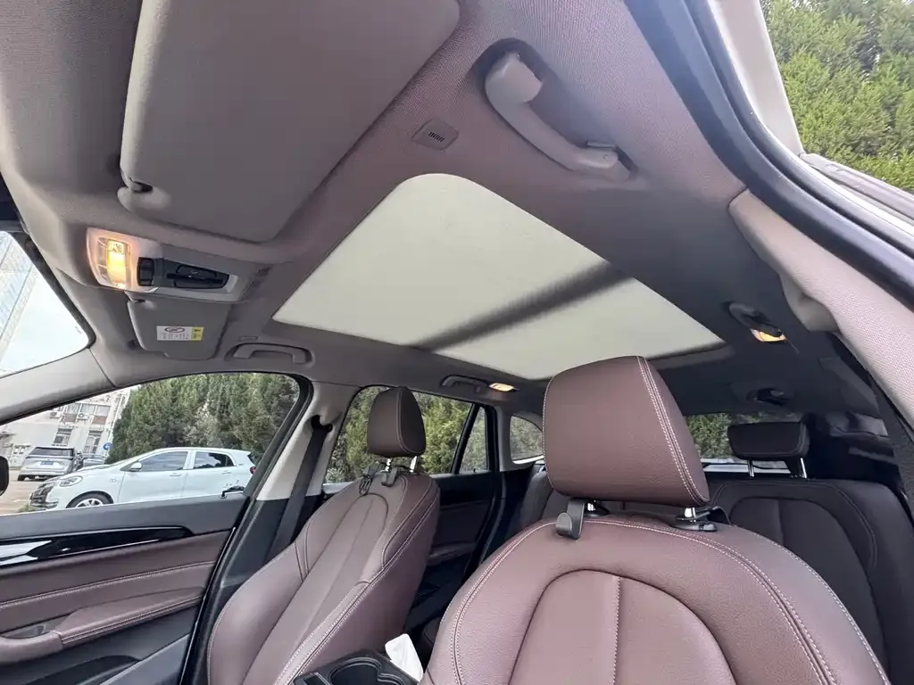 BMW X1 2022 из CN, фото 10