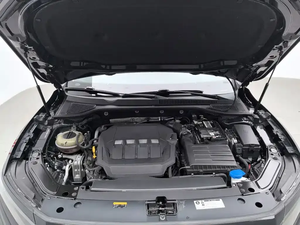 Volkswagen Passat — фото 10