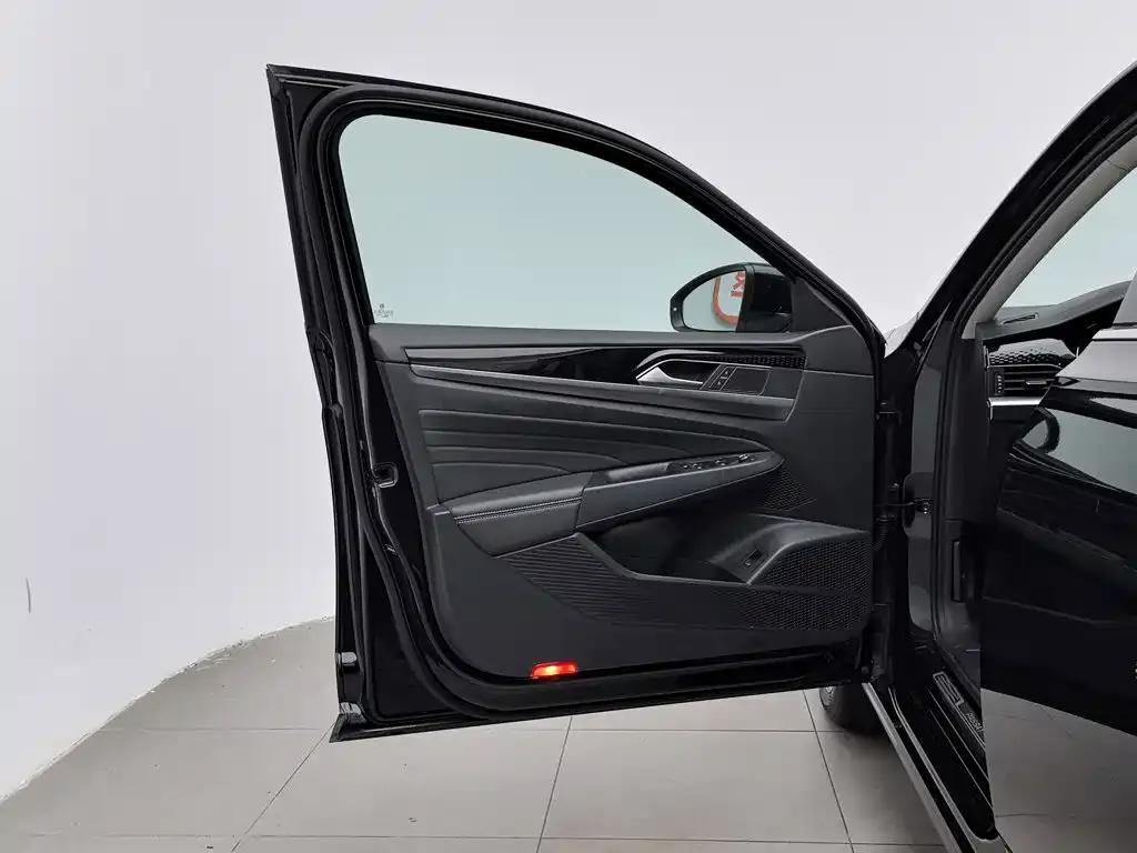 Volkswagen Passat — фото 2