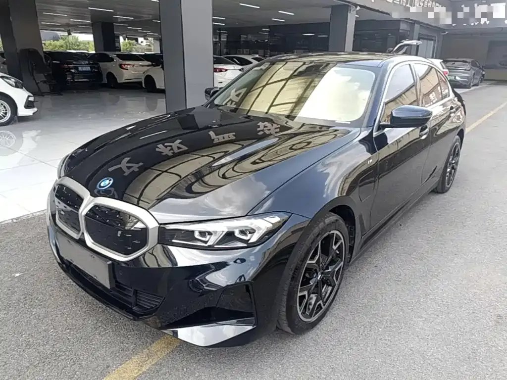 BMW i3 — фото 1