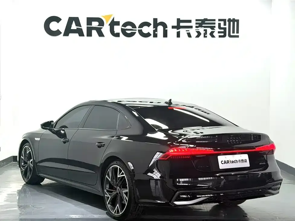 Audi A7L — фото 3