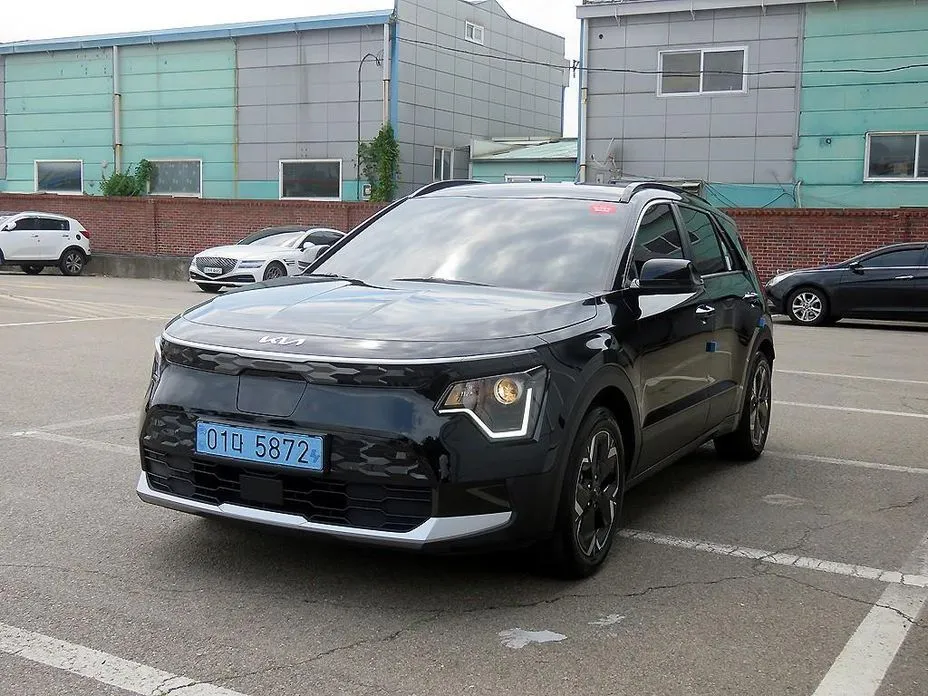 Kia Niro — фото 1