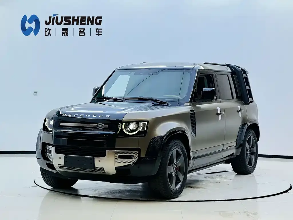 Land Rover Defender — фото 1