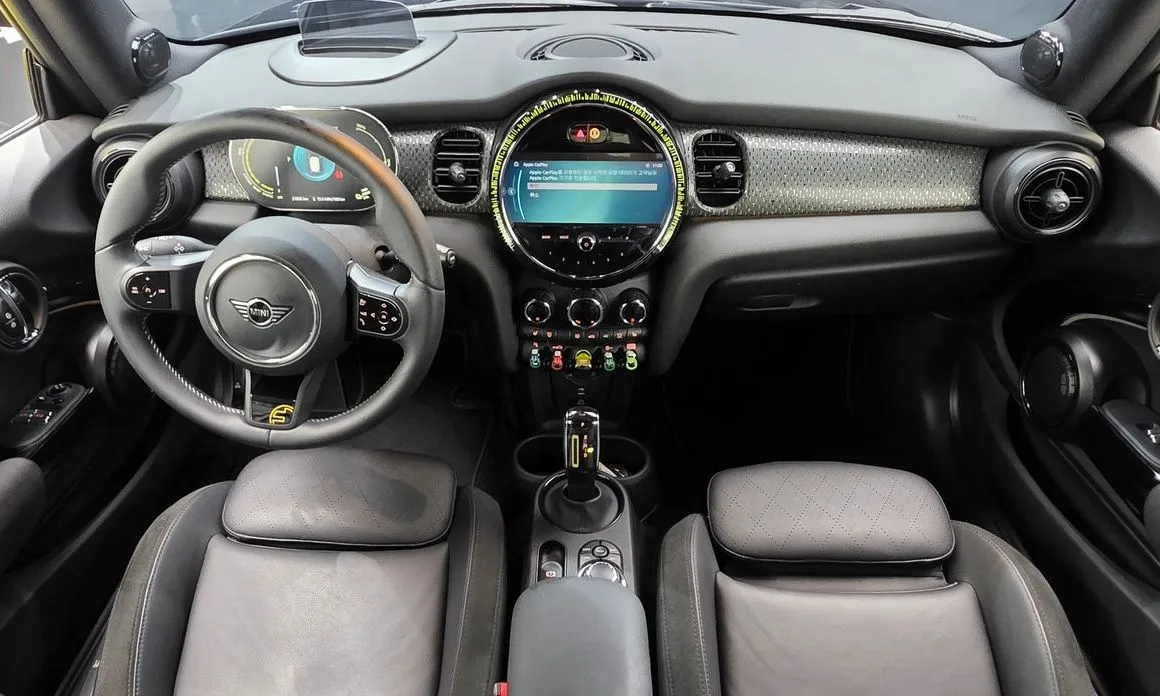 Mini Cooper 2023 из KR, фото 10
