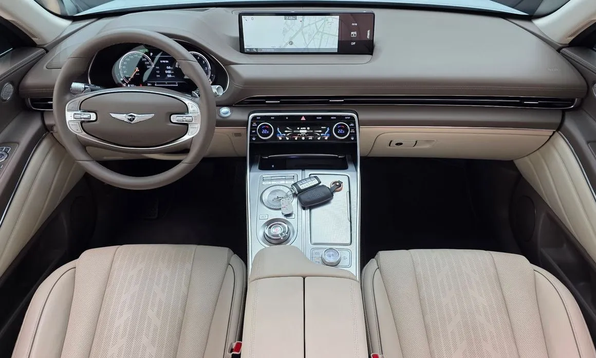 Genesis GV80 — фото 10