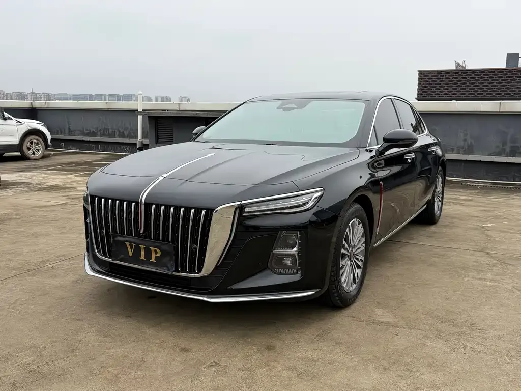 Hongqi H5 — фото 1