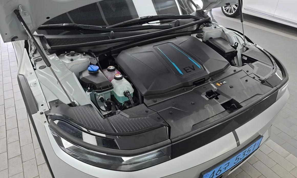Hyundai Ioniq5 — фото 9
