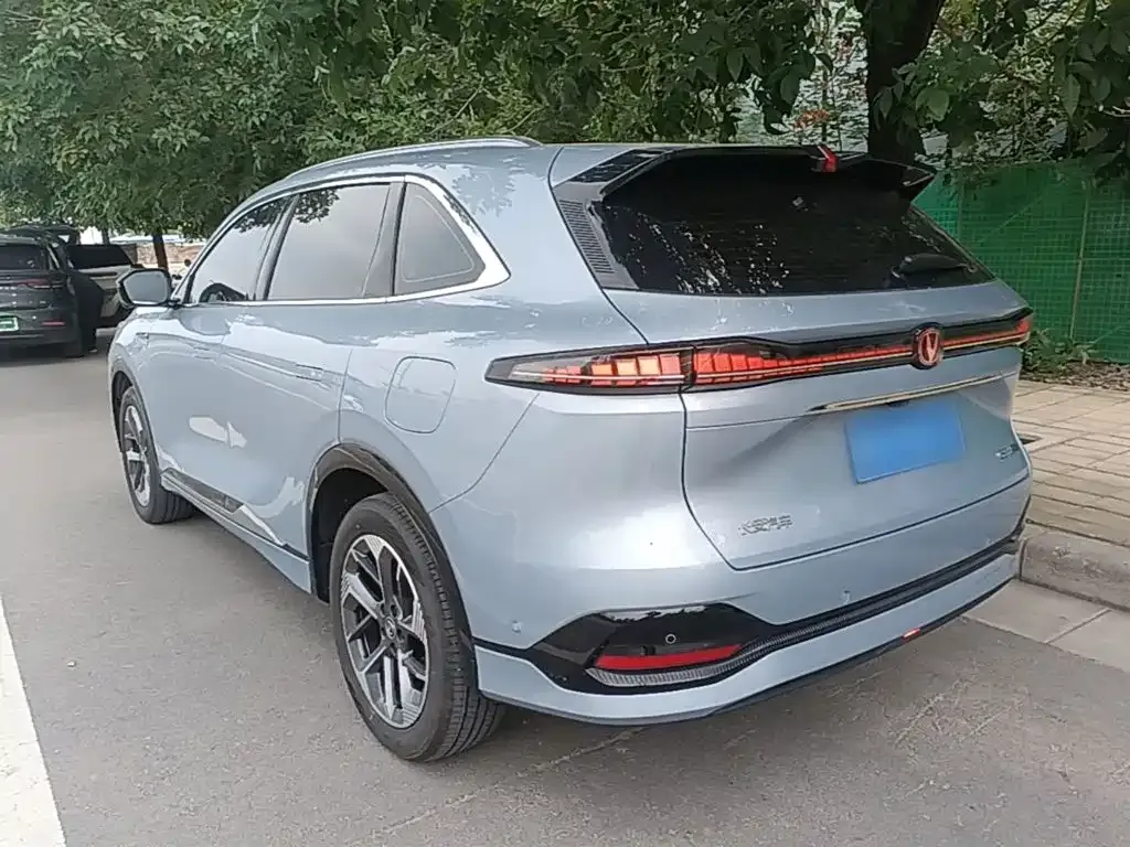 Changan CS75PLUS — фото 3