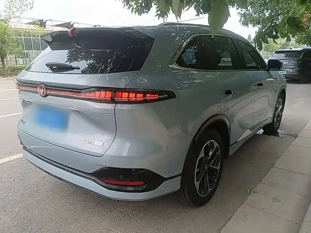Changan CS75PLUS — фото 10