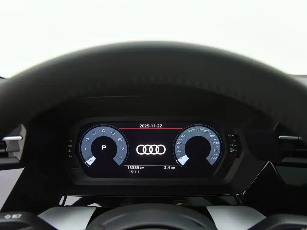 Audi A3 — фото 2