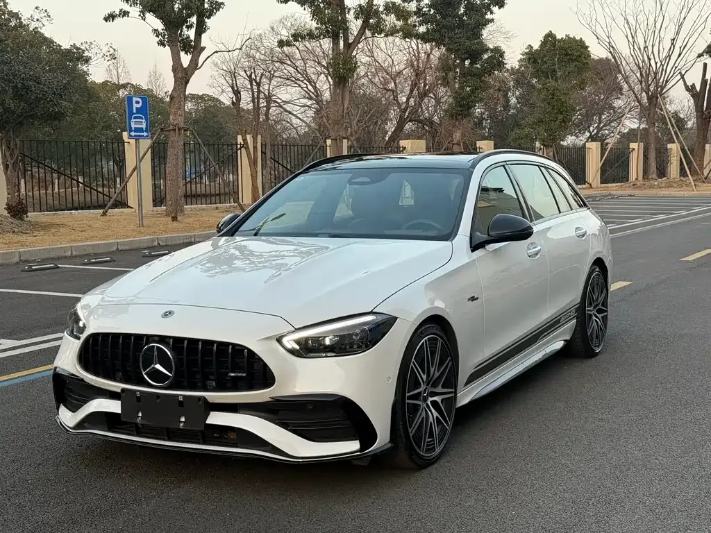 Mercedes-Benz C-Class AMG — фото 1