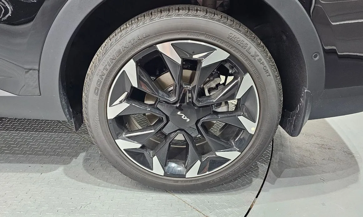 Kia Sorento — фото 8