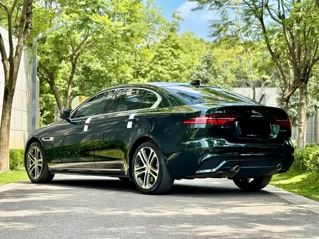 Jaguar XEL — фото 6