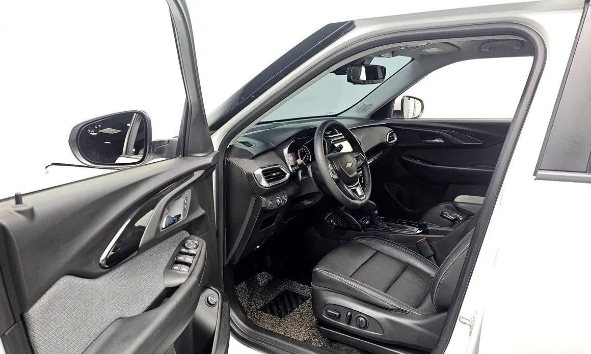 Chevrolet (GM Daewoo) Trailblazer 2022 из KR, фото 4