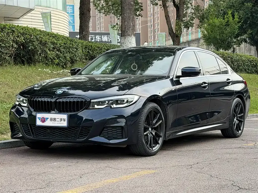 BMW 3 Series — фото 1