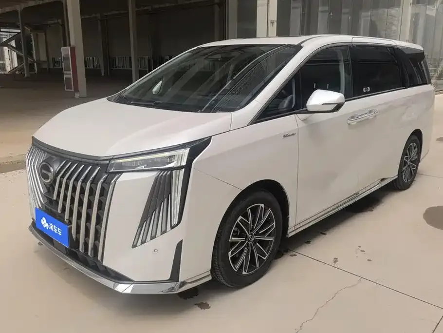 GAC Motor Trumpchi M8 — фото 1