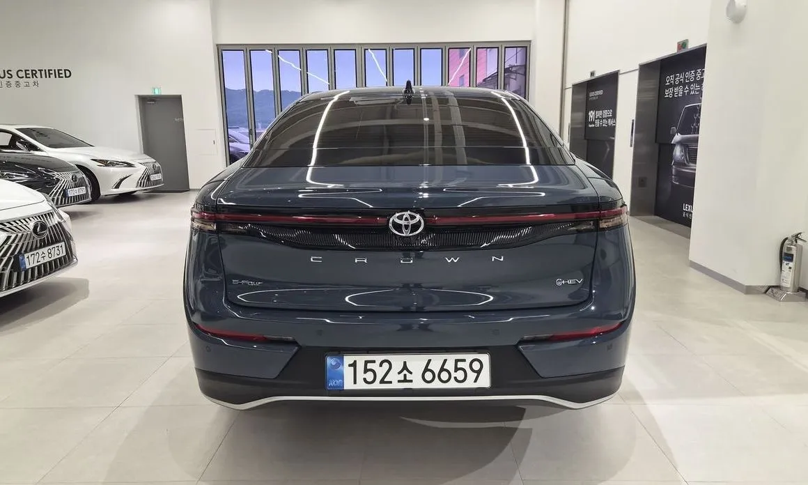 Toyota Crown 2026 из KR, фото 3