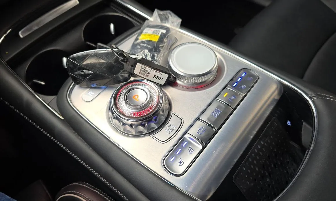 Genesis G90 2024 из KR, фото 6