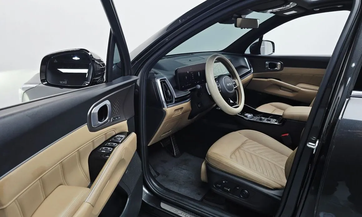 Kia Sorento — фото 5