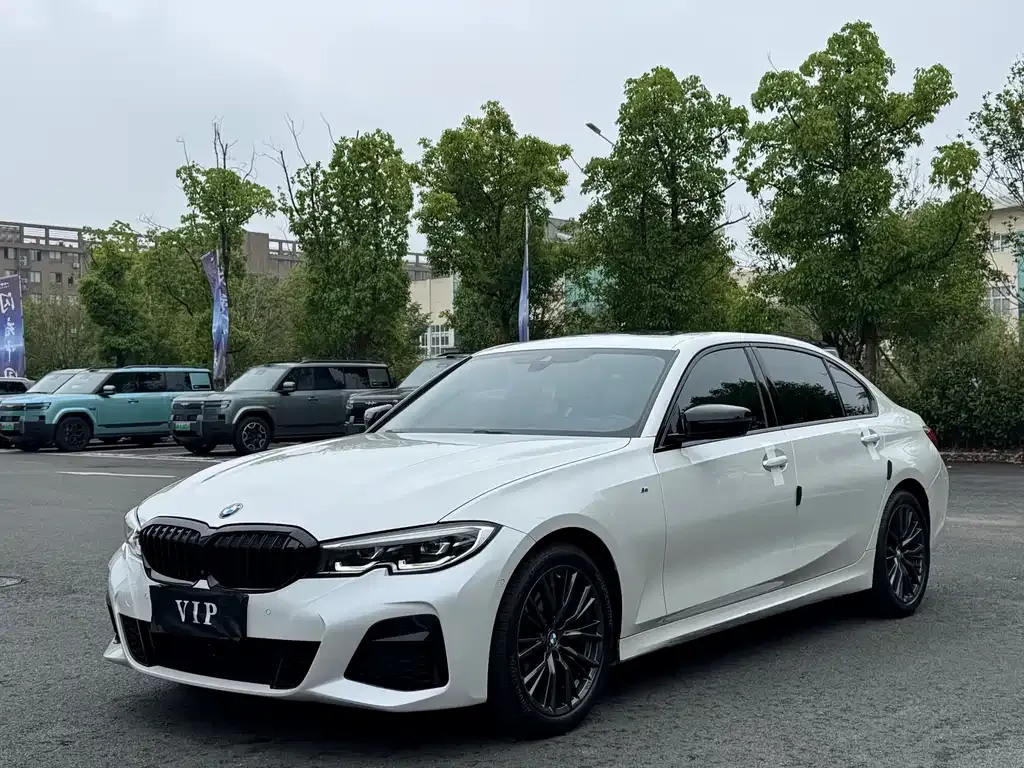 BMW 3 Series — фото 1