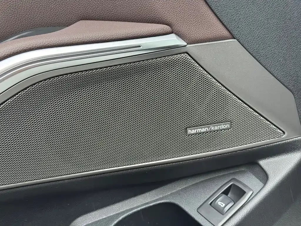 BMW 3 Series — фото 10