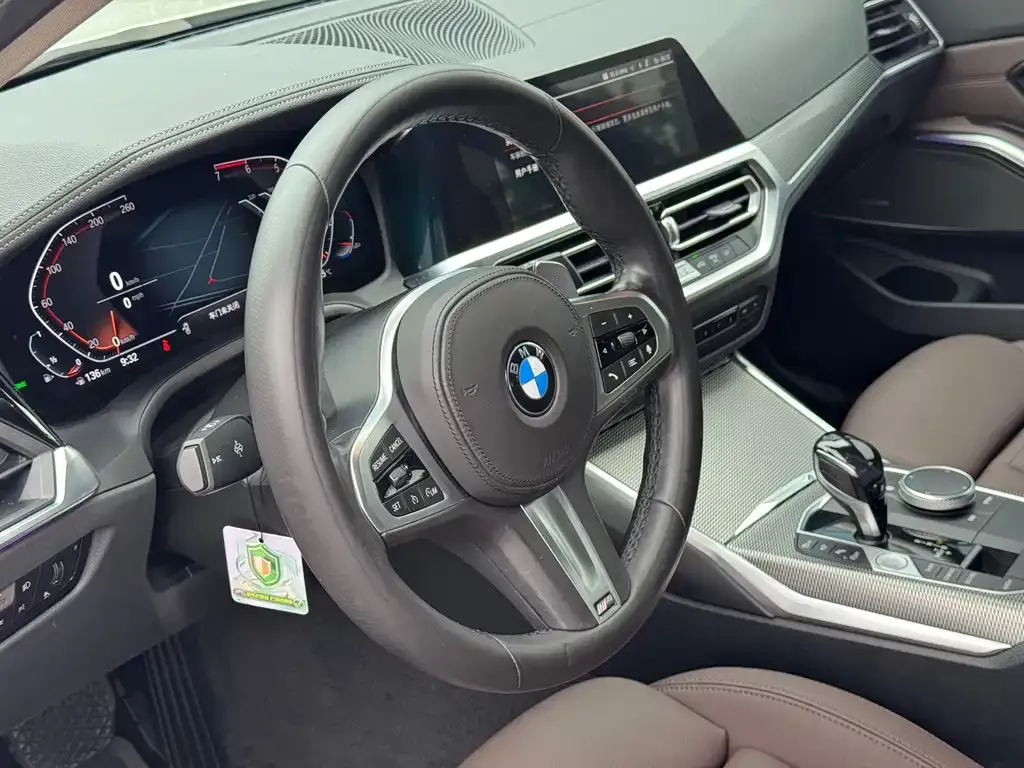 BMW 3 Series — фото 4