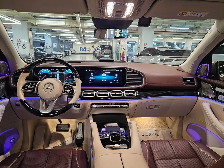 Mercedes-Benz GLS-Class — фото 6