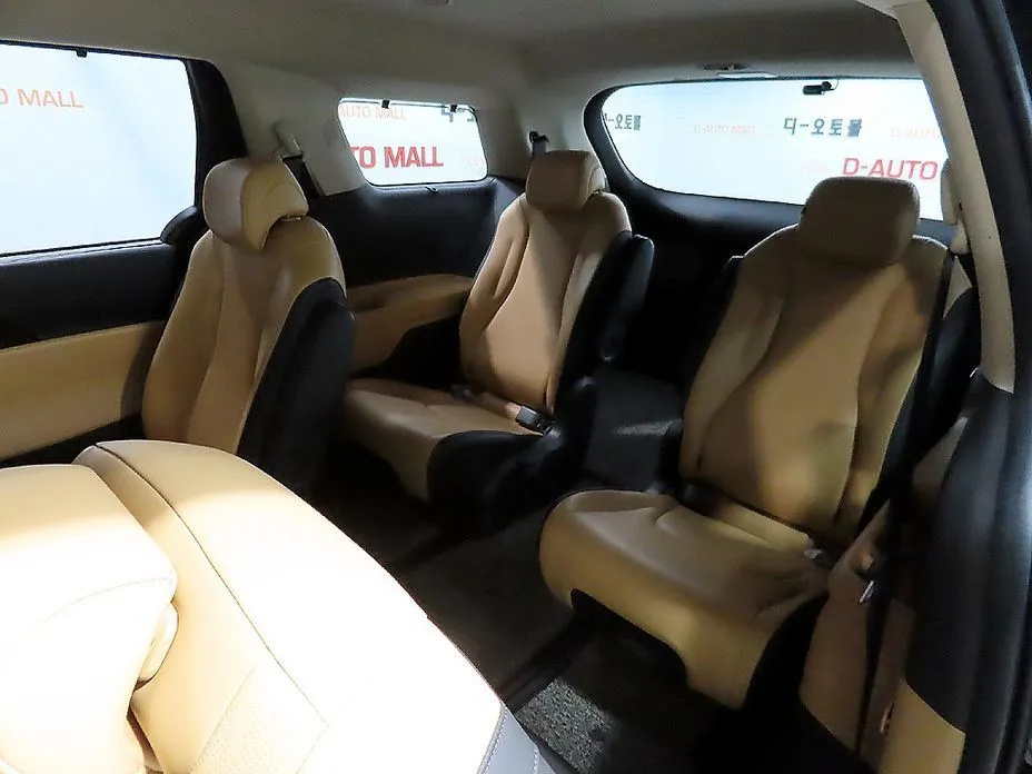 Kia Carnival — фото 2