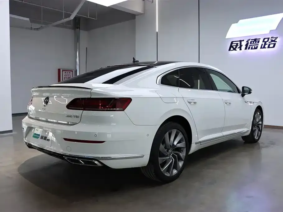 Volkswagen CC — фото 2