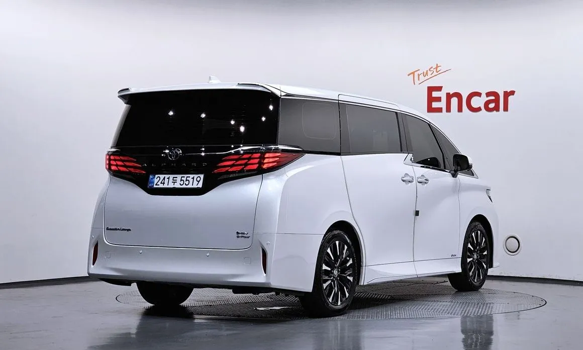 Toyota Alphard 2024 из KR, фото 5
