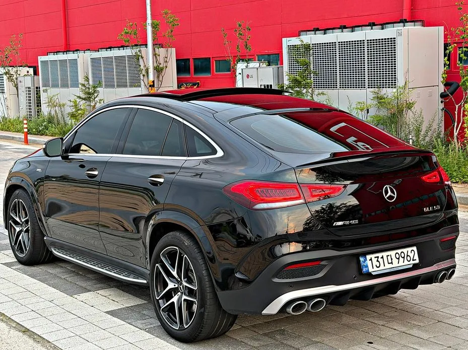 Mercedes-Benz GLE-Class — фото 4