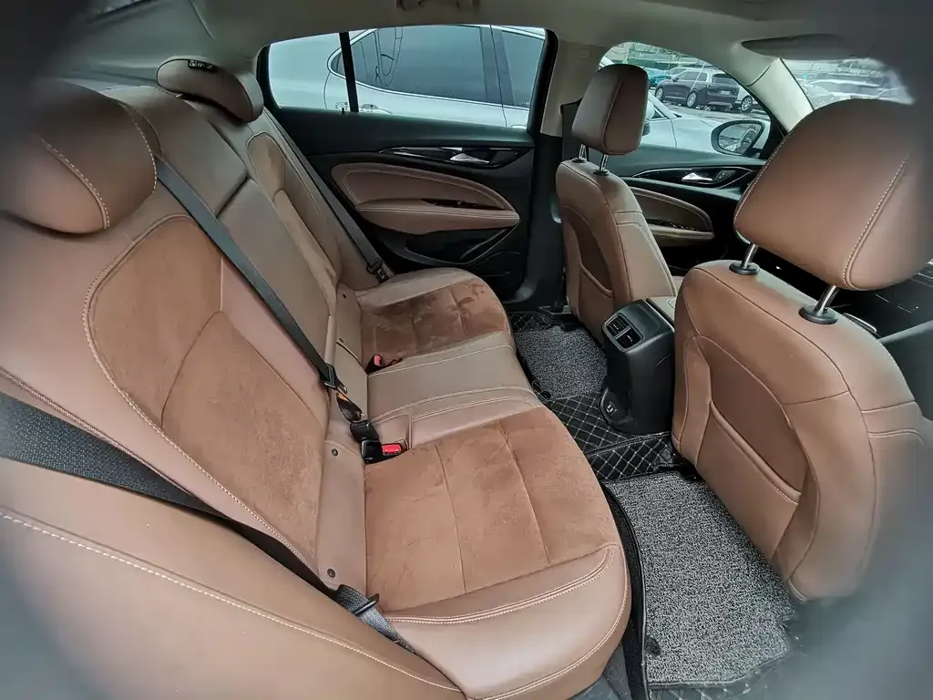 Buick Regal — фото 6