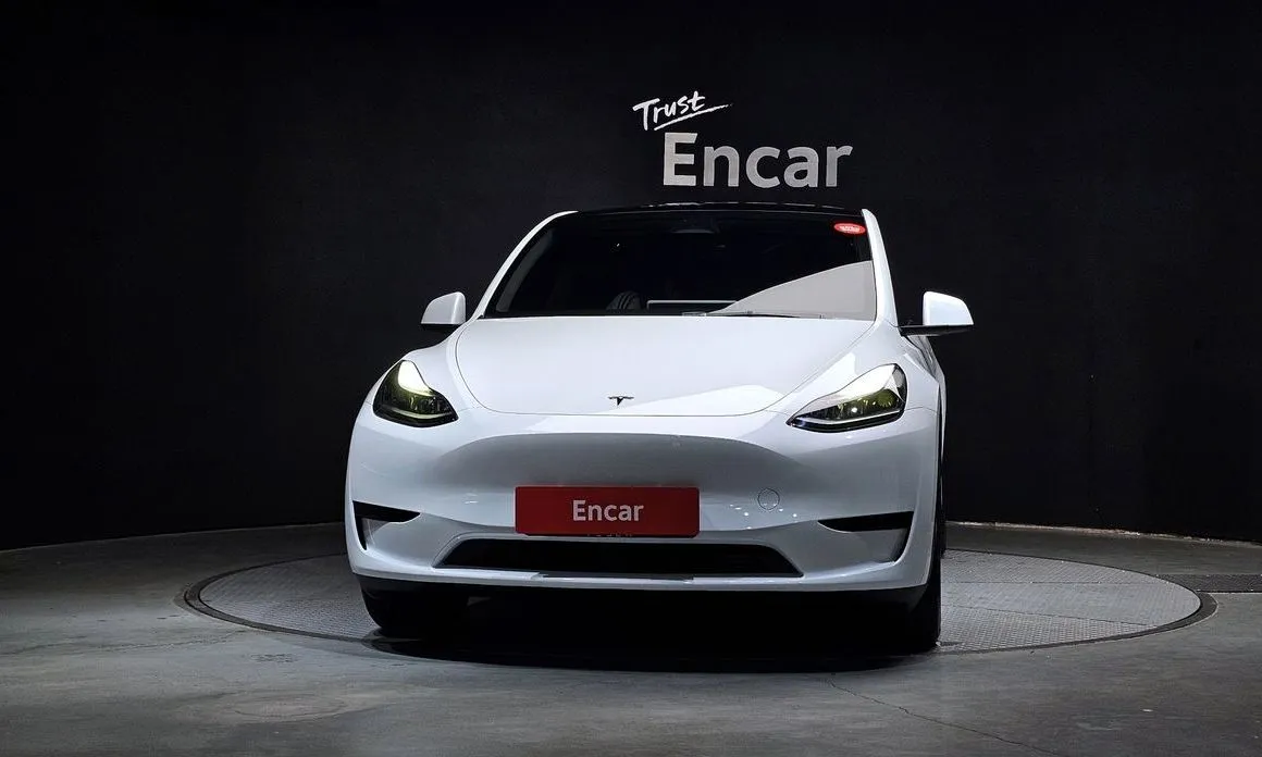 Tesla Model Y — фото 7