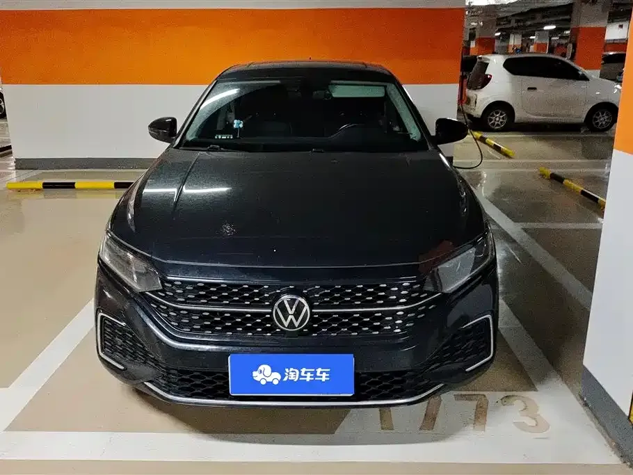 Volkswagen Passat — фото 5