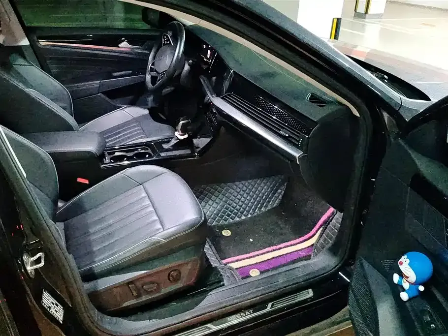 Volkswagen Passat — фото 7