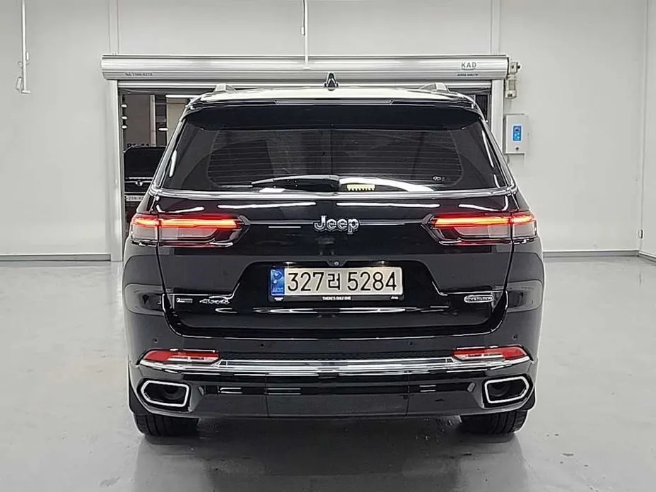 Jeep Cherokee — фото 2