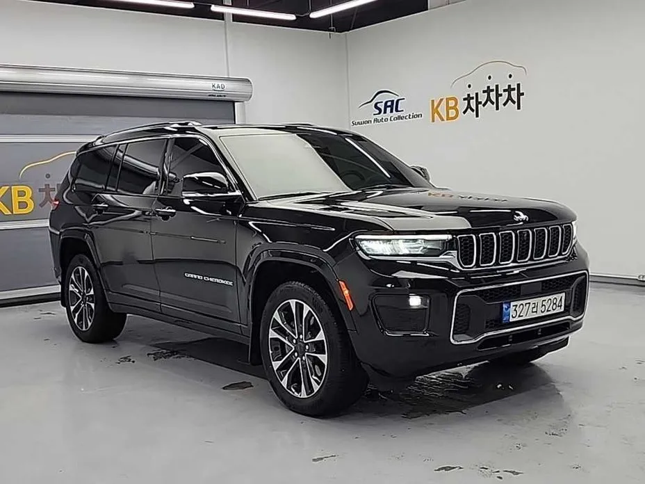 Jeep Cherokee — фото 6