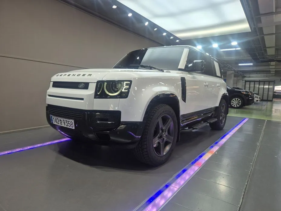 Land Rover Defender — фото 7