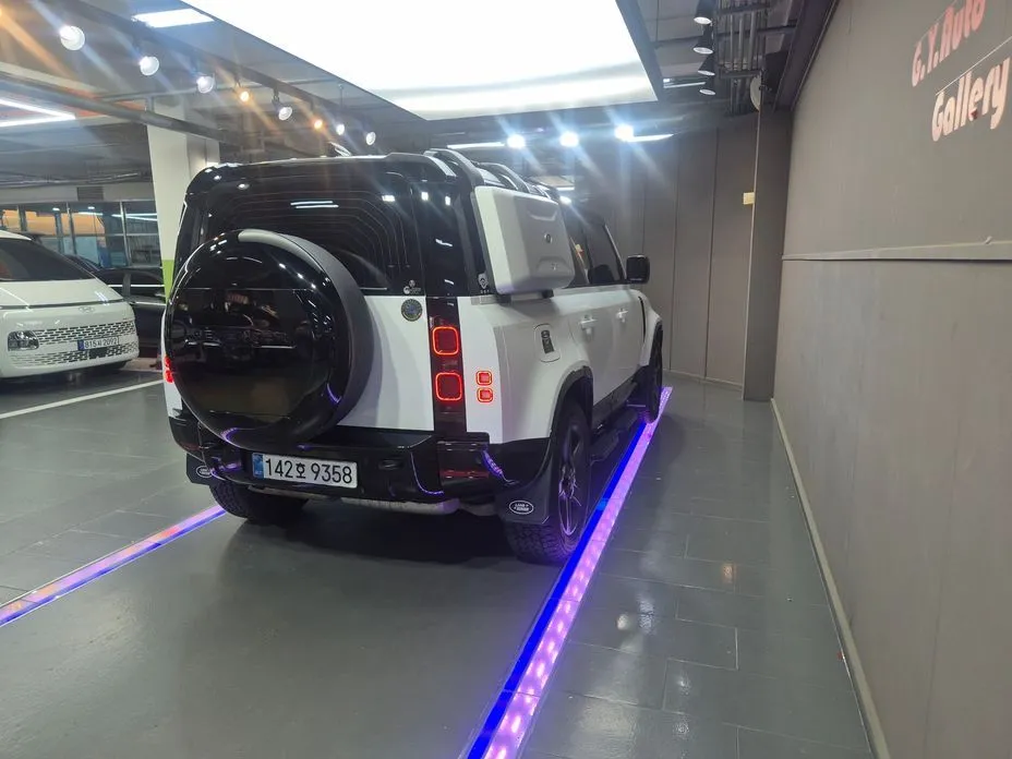 Land Rover Defender — фото 5