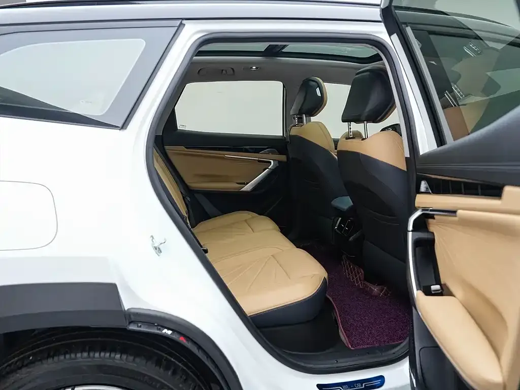 Geely Boyue L 2024 из CN, фото 9