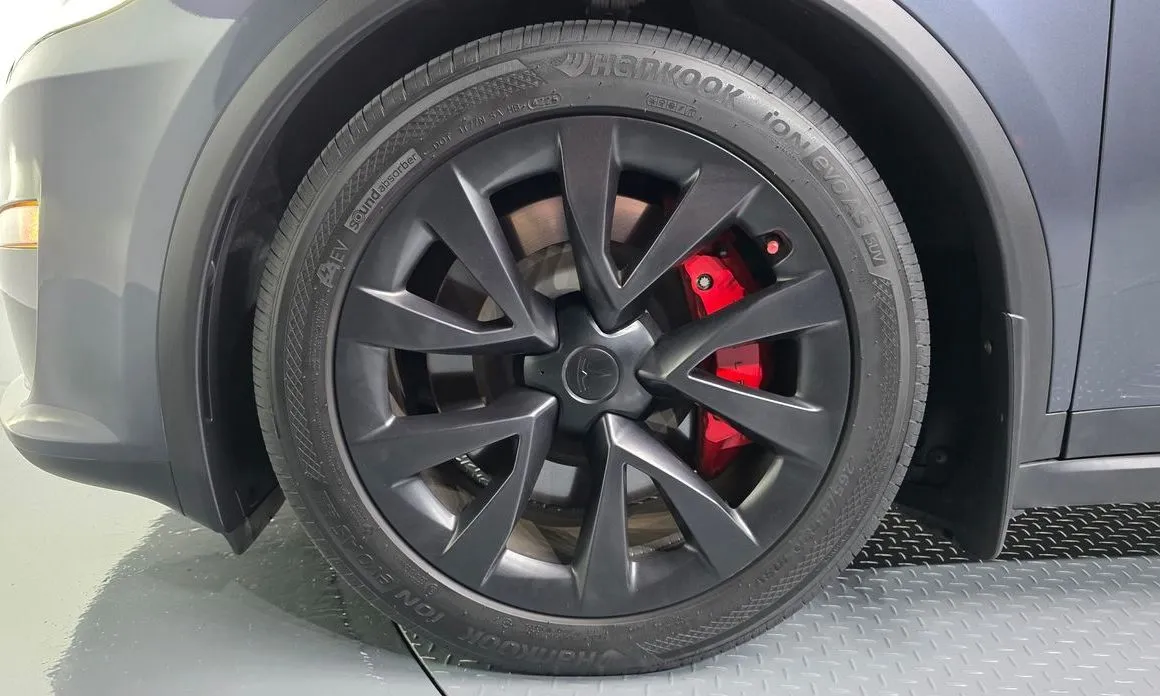 Tesla Model X 2023 из KR, фото 5
