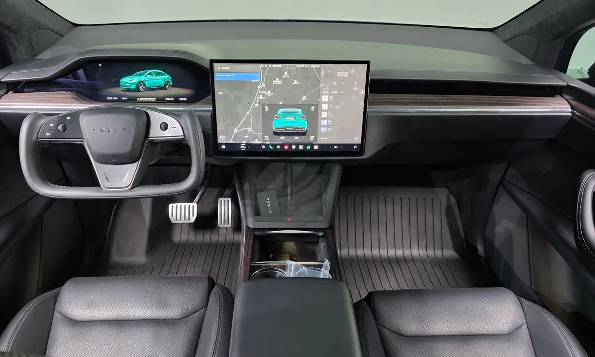 Tesla Model X 2023 из KR, фото 3