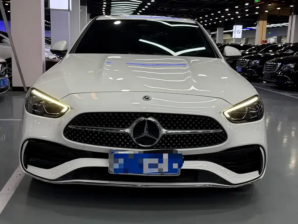 Mercedes-Benz C-Class — фото 10