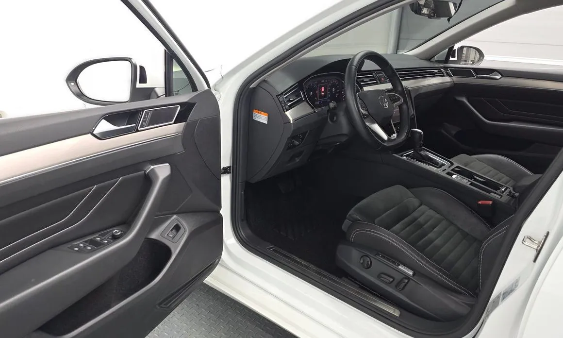 Volkswagen Passat — фото 6