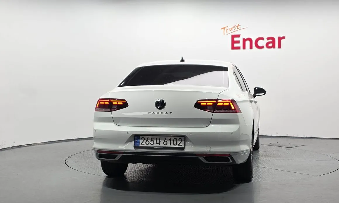 Volkswagen Passat — фото 2