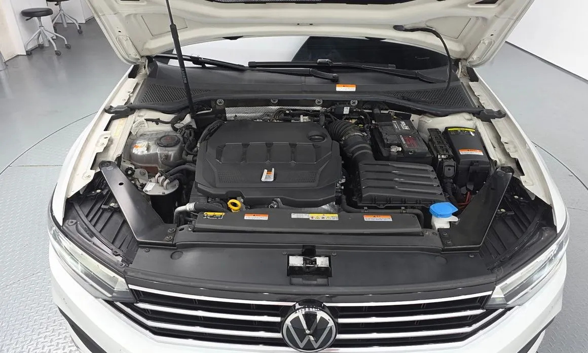 Volkswagen Passat — фото 8