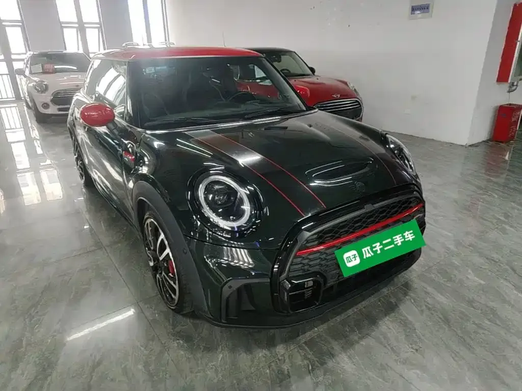 MINI JCW (John Cooper Works) — фото 9