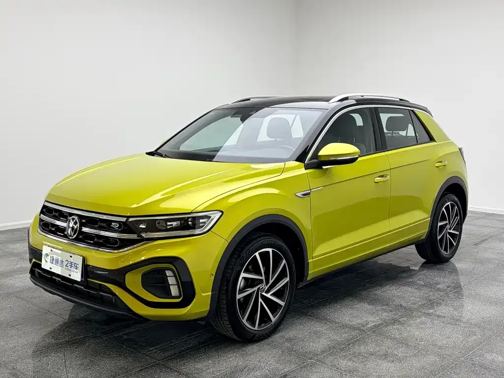 Volkswagen T-Roc — фото 1